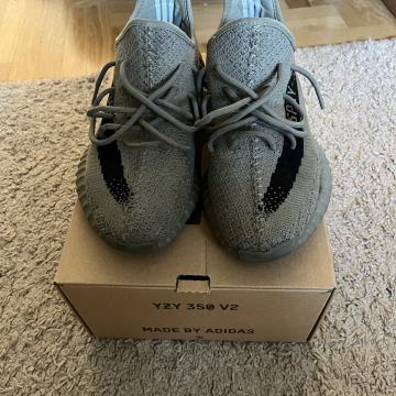 Yeezy 350 tenisice