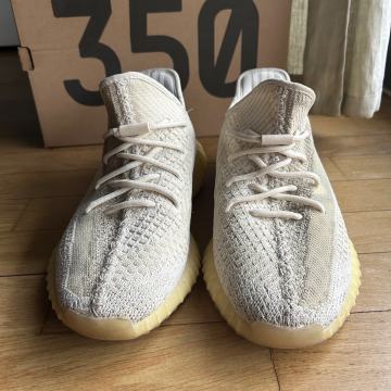 Yeezy 350 v2 Natural *blago nošene*