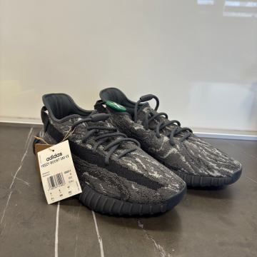 Yeezy boost 350 v2-dark salt(original)