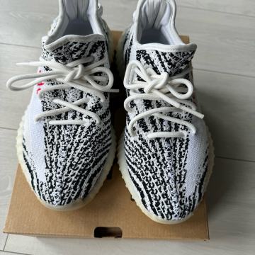 Yeezy Boost 350 V2, Zebra, EU 38