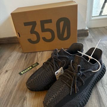 Yeezy Boost 350V2 Black Reflective