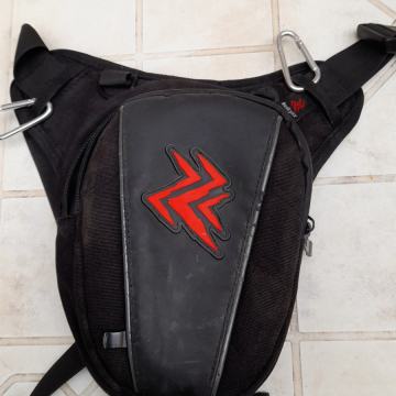 Atraktivna torbica i Novčanik