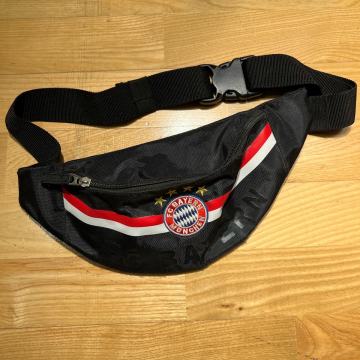 Bayern munchen fan shop muska torbica