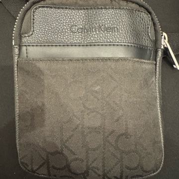 Calvin Klein torbica