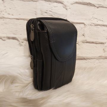 Crna pojasna torbica