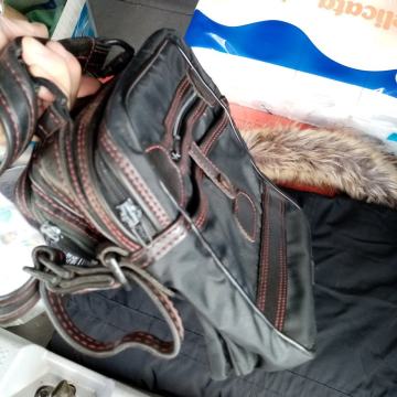 J&K torbica na rame 20x27x7 kvalitetna i praktična