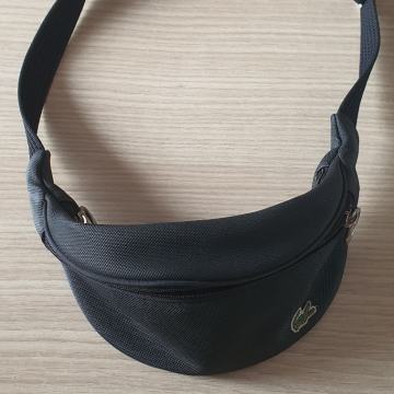 Lacoste torbica oko struka