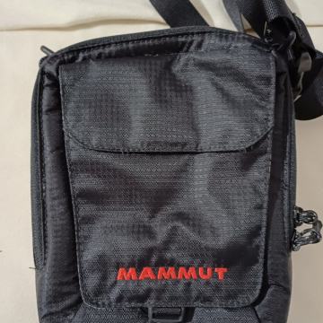 Mammut torbica za na rame