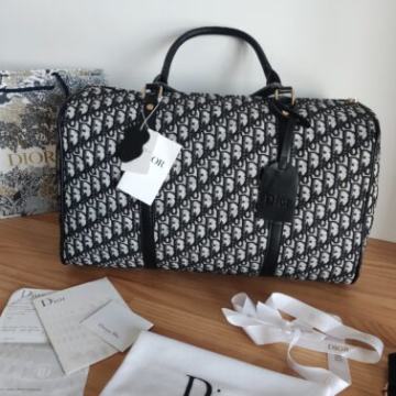 Sportska, putna, Dior  kože  1109.19