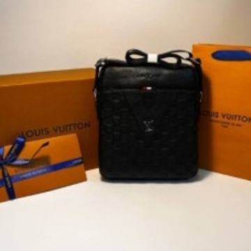 Muška torba LOUIS VUITTON