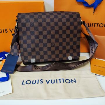 Muška torba torbica Louis Vuitton, koža