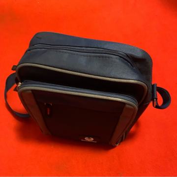 MUSKA TORBICA 26x22x8 NOVO