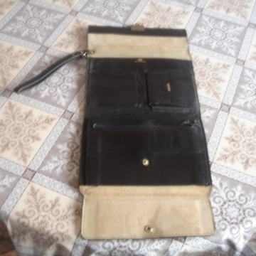 kožna tašnica za novac i dokumente,original Njemački proizvod,vidi sl