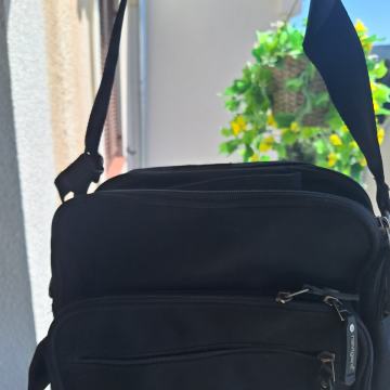 Navigare torba crne boje