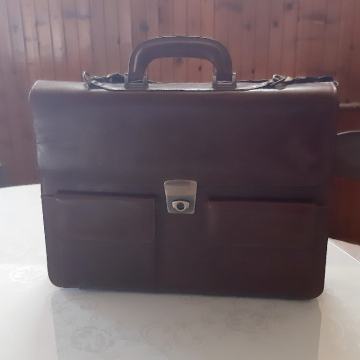 Poslovna kožna torba