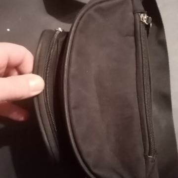 Rami torbica/pederuša oko struka kvalitetna i praktična