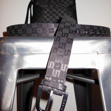 Super cijena // SISLEY // remen