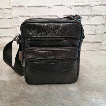 Smeđa muška kožna torbica