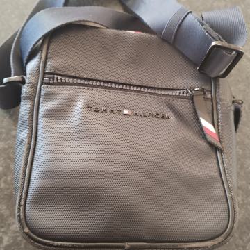 TOMMY HILFIGER MUŠKA TORBICA