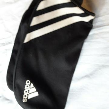 Torbica adidas toaletna