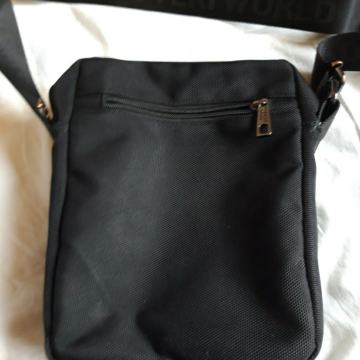 Torbica (Coveri) na rame