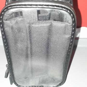 Torbica za oko pojasa