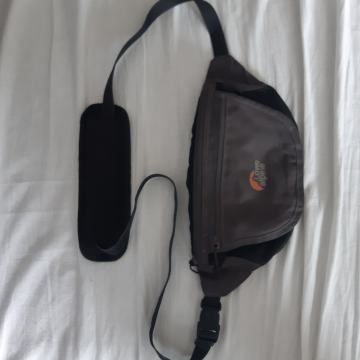 Torbica oko struka Lowe alpine, pojasna torbica