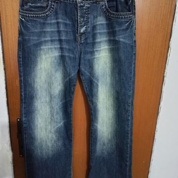 Amadeus Jeans muške traperice veličine L 52