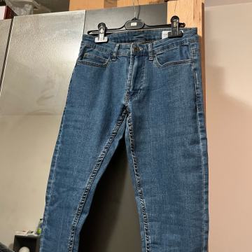 Nove muške skinny traperice