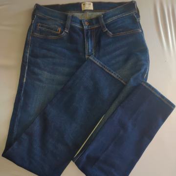 Mustang Traperice novo