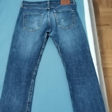 Prodajem Lewis traperice 501