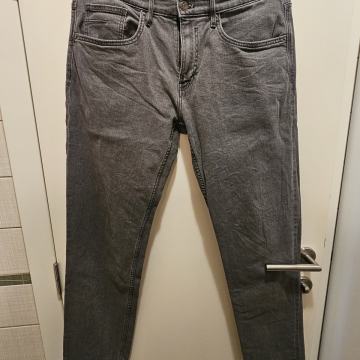 NOVO! Soliver slim muške traperice W34 L34