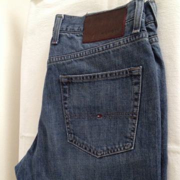 Tommy Hilfiger muške traperice vel 33/34