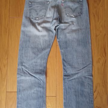 TRAPERICE LEVI'S 501 (W34 L32)