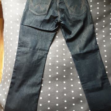 Wrangler 34-32 regular traperice