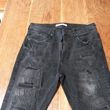 Zara men vel.42