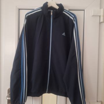Adidas trenirka vel XL