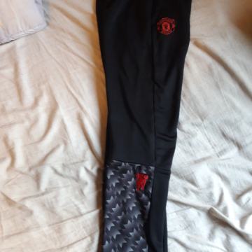 Dječja (158) trenirka Manchester united adidas doljnja