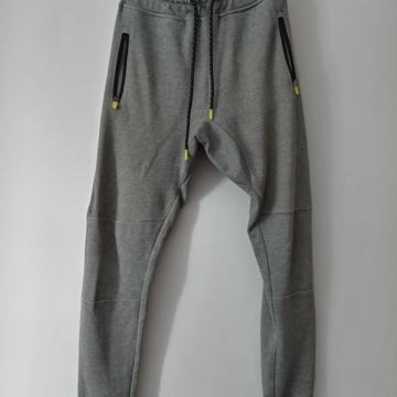 Fishbone hlače od trenirke XS