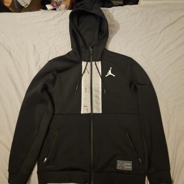 jordan trenerka komplet L