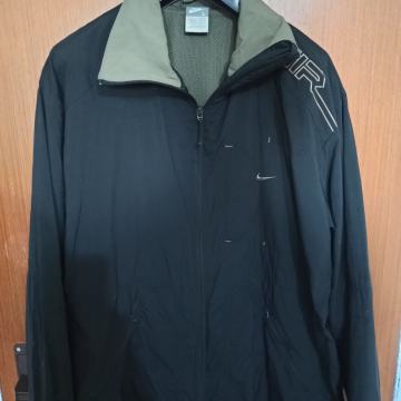 Nike muška vintage trenirka komplet Y2K techwear veličina L na XL