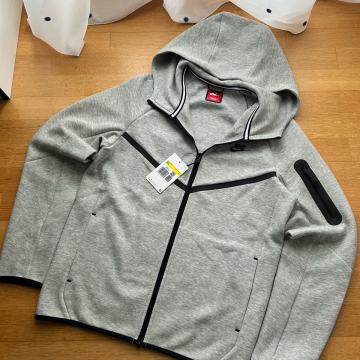 Nike Tech Fleece 2025 Hoodie Gray
