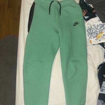 Nike Tech Fleece Original