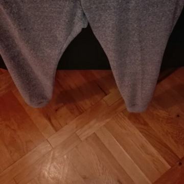 Reebok donji dio trenerke xl vel