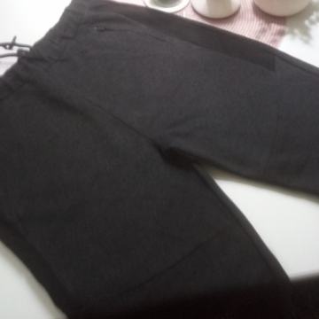 MUŠKA TAMNO SIVA TRENIRKA vel.L  - NOVO