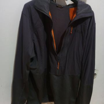 Lagana vodootporna stretch trenirka RAB XL sa kapuljačom KAO NOVA