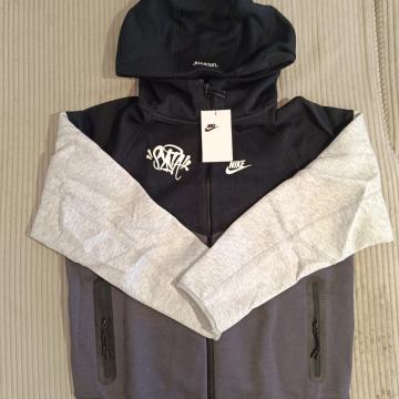 Tech fleece trenirka LIFE OF SYN