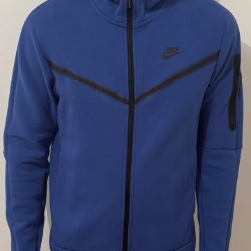 Tech Fleece trenirka sa zipom