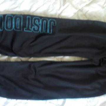 Dječja (150) trenirka nike doljnja