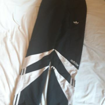 Trenirka (xs) adidas retro doljnja